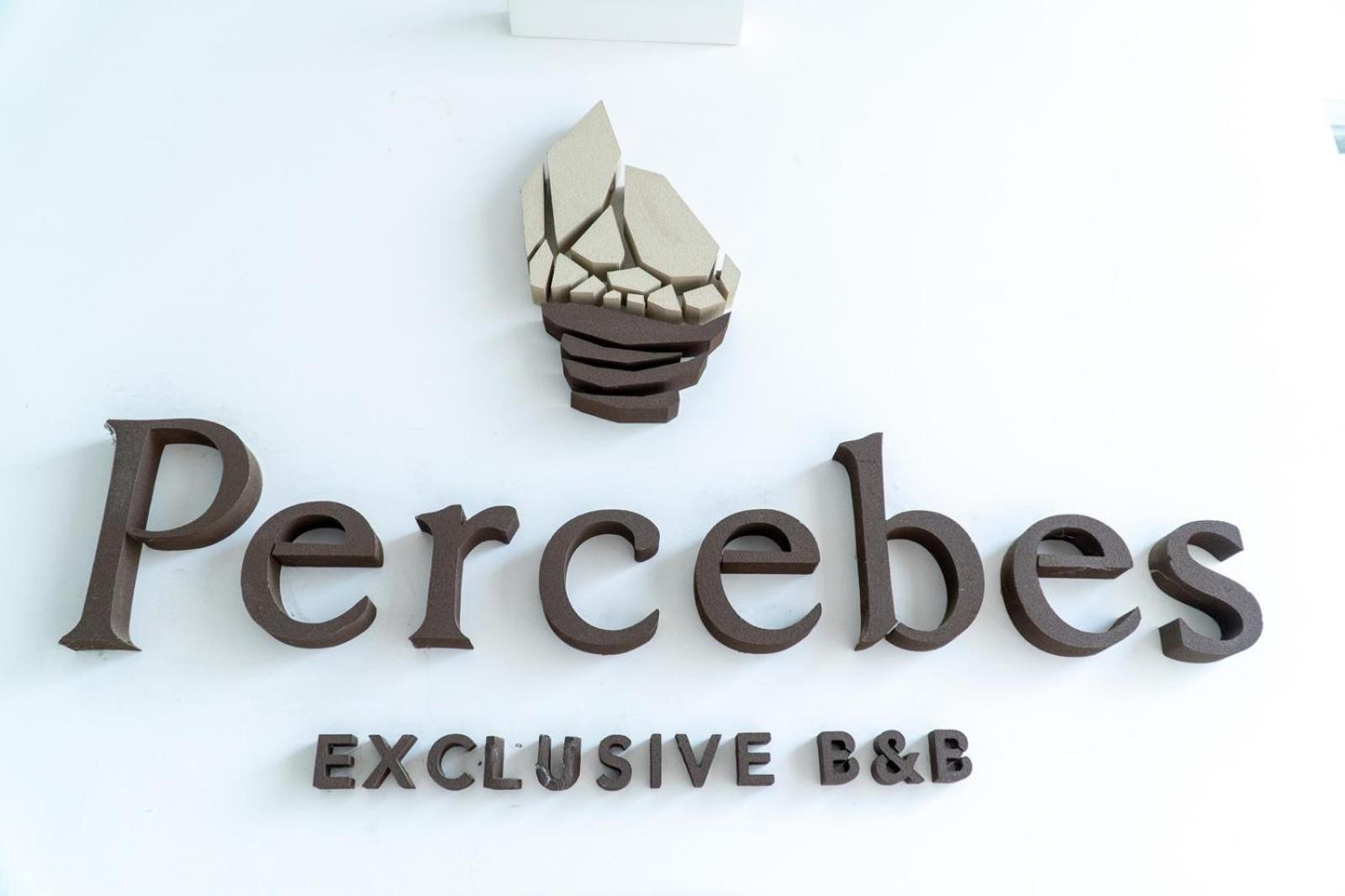 Percebes Exclusive B&B Cutrofiano Exteriör bild